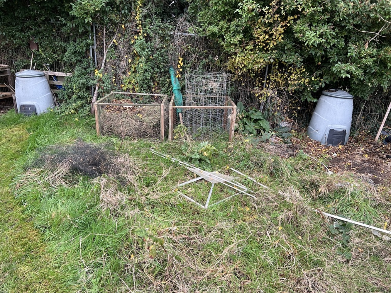 Compost heaps